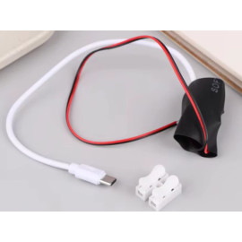 Pretvarač 230VAC / 5VDC 1A; izlaz USB-C muški