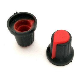 Dugme potenciometra 6mm crno-crveno 15x17mm