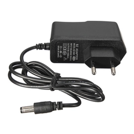 Pretvarač 230VAC/9VDC 1A s 5,5x2,5 DC konektorom