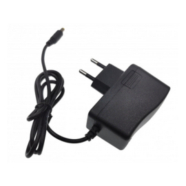 Pretvarač 230VAC/15VDC 1A 5,5x2,5mm DC konektorom