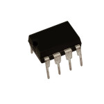 ADC0831 8-bit serial I/O ADC DIP8      * V *